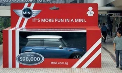 Ambient marketing - reklama Mini